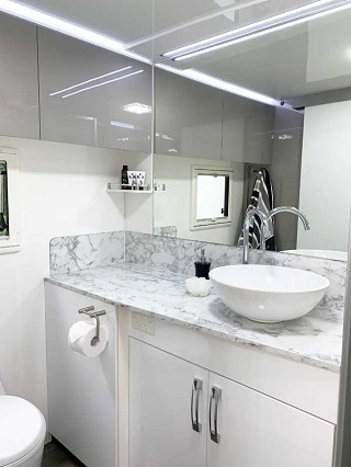 Topaz_CV7054SL_Bathroom Avida Topaz CV7054SL bathroom