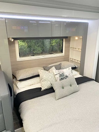 Topaz_CV7054SL_BedroomClose Avida Topaz CV7054SL bedroom