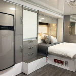 Avida Topaz CV7652SL bedroom