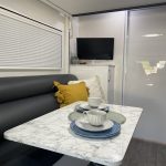 Leura B6732 MY23 Dinette front to back